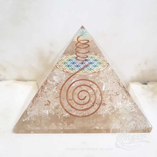 PIRÂMIDE ORGONITE QUARTZO FLOR DA VIDA 9x9