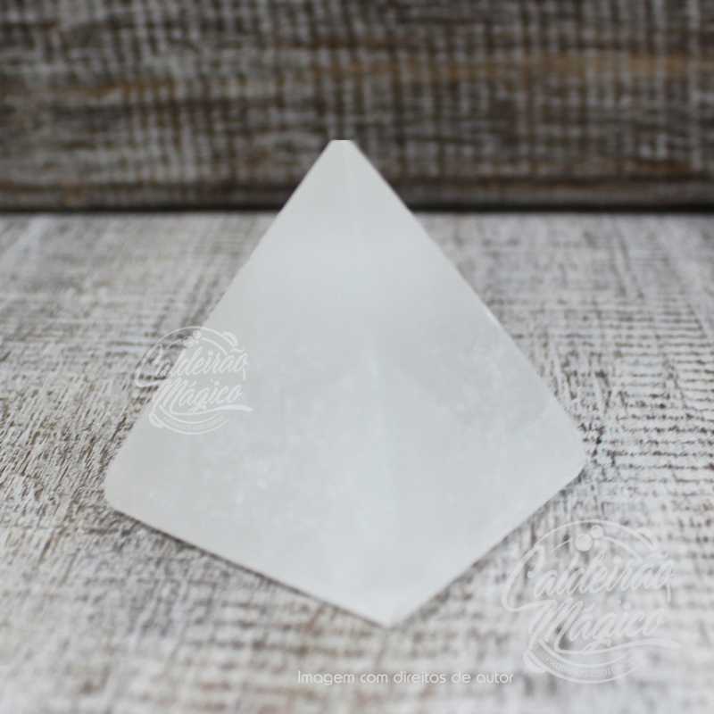 Pirâmide Selenite Pirâmide Selenite