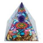 Pirâmide Orgonite Ametista Multicristais - Mandala